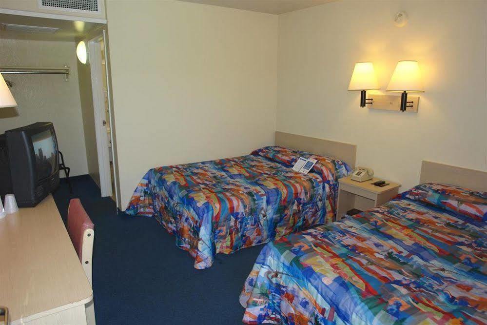 Clarion Pointe Ridgecrest Near China Lake Naval Station Экстерьер фото